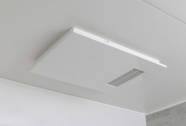 浴室換気暖房乾燥機