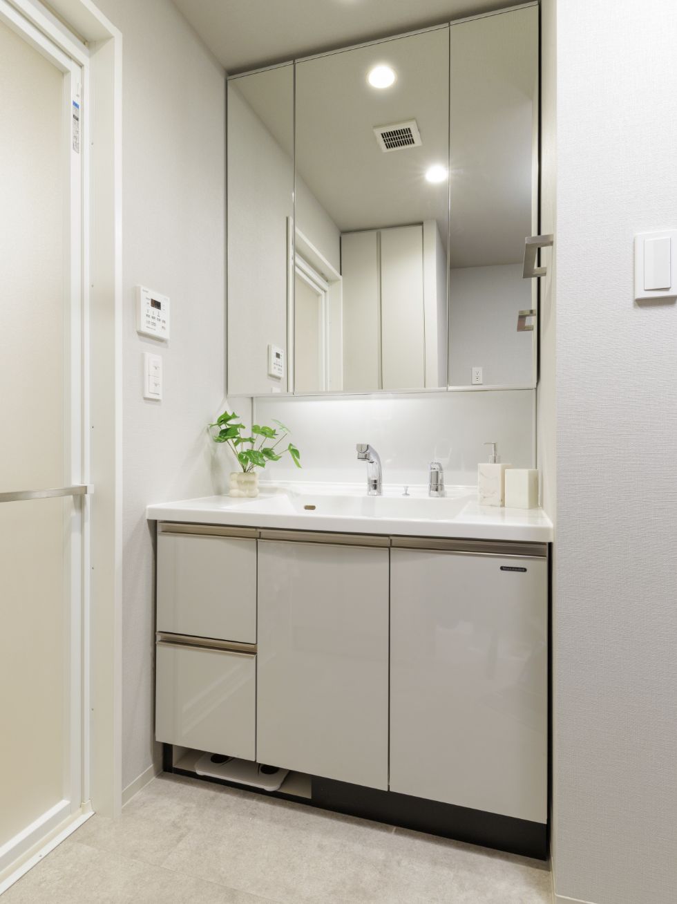 パウダールーム